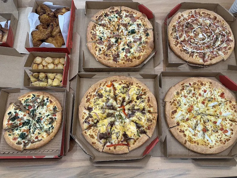 Pizza Hut 必勝客-景美萬隆店 - photo 2