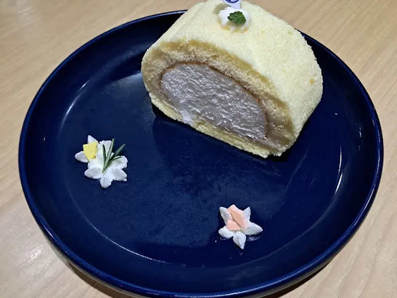書屋花甲Ｘ而立書店（台大店） 照片 13