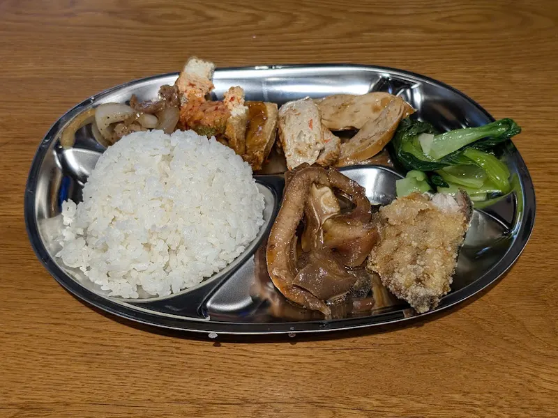 麗陽商場 台科大第二教學大樓餐廳 照片 6