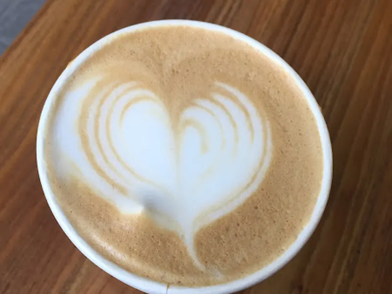 TWO SHOTS 台電大樓店 照片 5