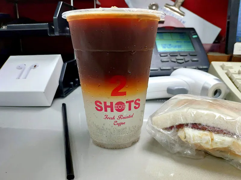 TWO SHOTS 台電大樓店 照片 8