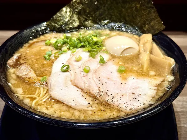 鷹流東京醬油拉麵-蘭丸(公館店) 照片 2