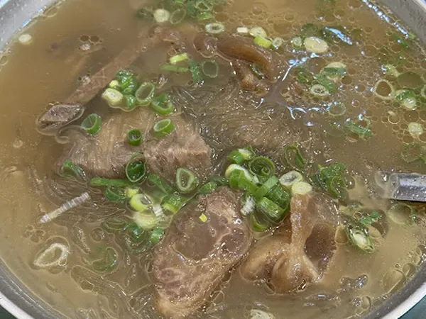 大聲公 台大牛肉麵店 照片 2