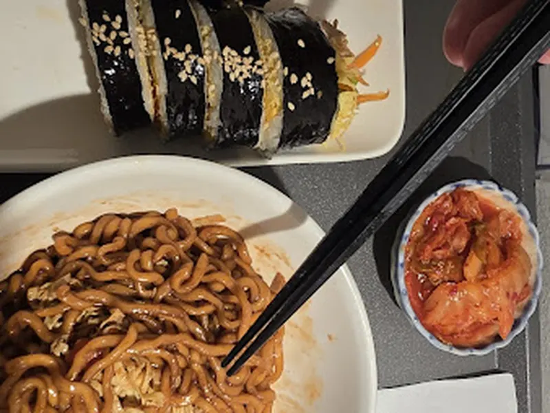 甜夢韓式飯捲 暫時只提供外帶服務 、 店內不開放用餐 謝謝！ 照片 6