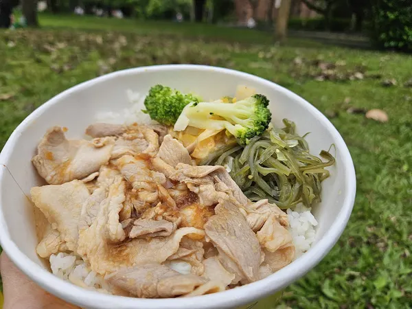 稍飽 燒肉廚房 照片 2