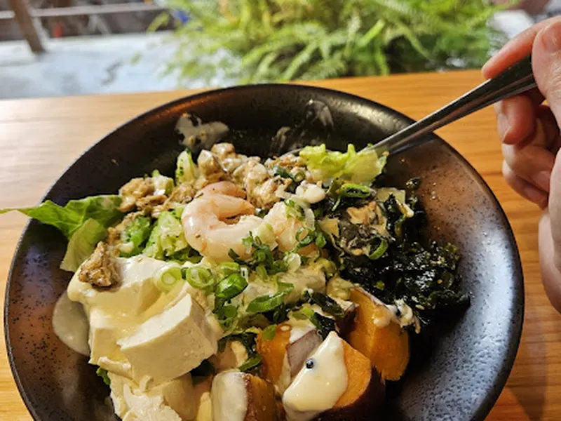 JJ's POKE & CAFE 鮮魚沙拉飯 照片 2
