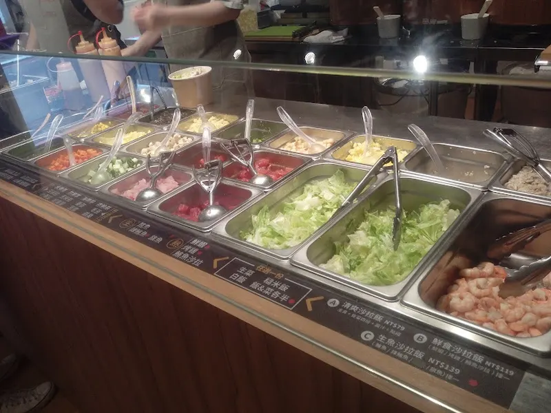 JJ's POKE & CAFE 鮮魚沙拉飯 照片 4