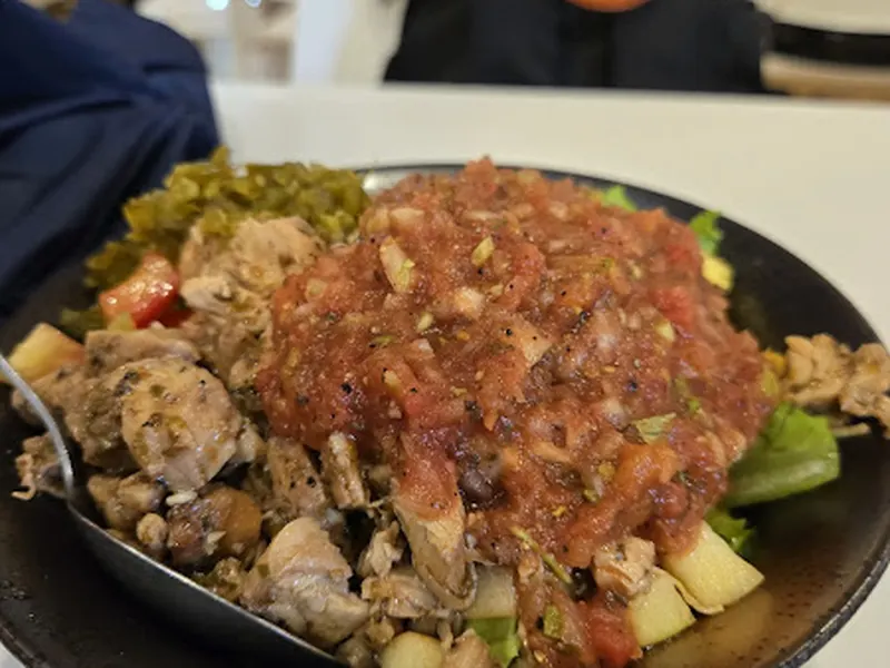 JJ's POKE & CAFE 鮮魚沙拉飯 照片 5