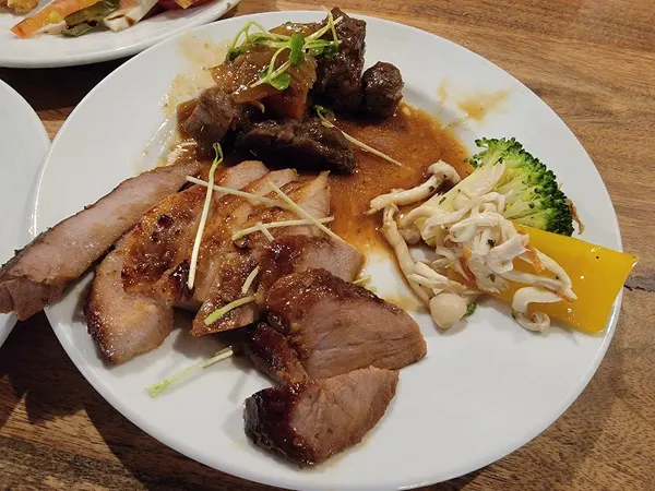 義饗食堂