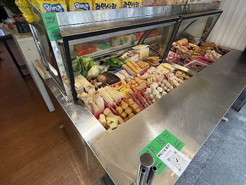 鼎豐加熱滷味公館店 照片 7